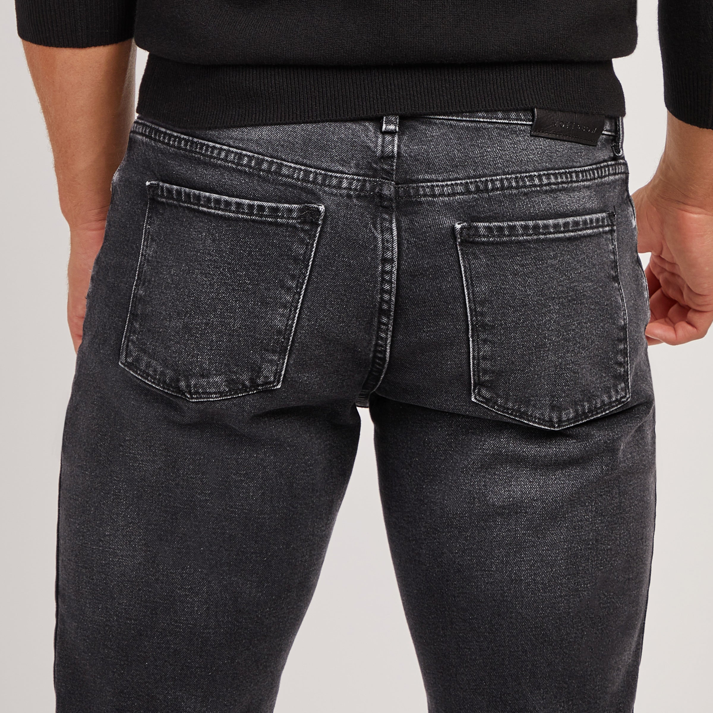 Straight Allen Jeans