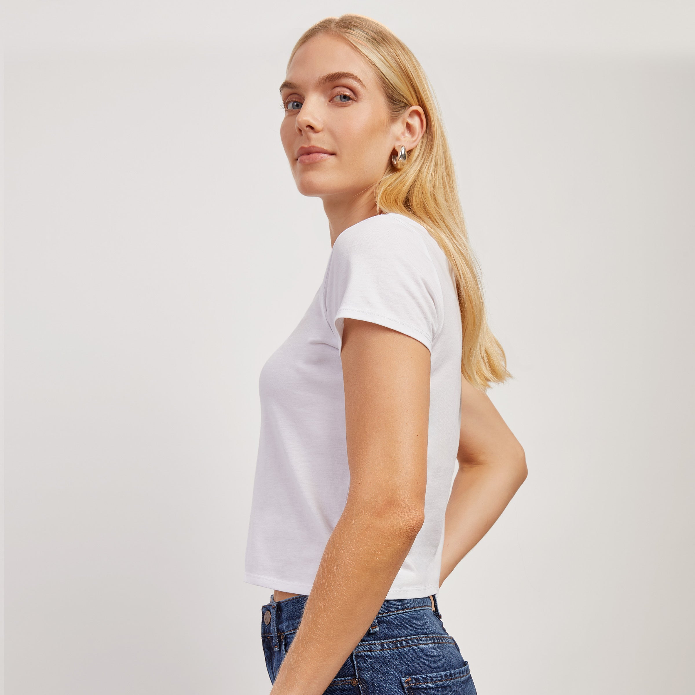 Cropped Fitted Crew Marcy Tee