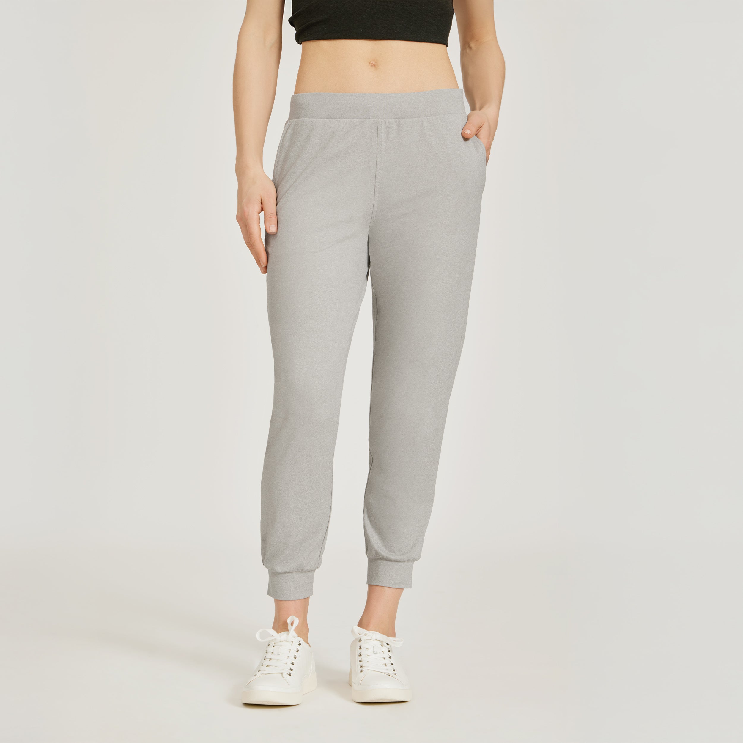 Cropped Performance Jogger